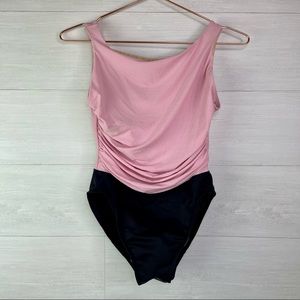 MIRACLESUIT One-Piece Swimsuit Size 10 Slimming Panel Black Pink Underwire Beach